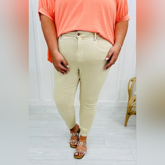 Judy Blue Tummy Control Garment Dyed Skinny Fit Jeans Bone Cream Various Plus - Picture 5 of 11